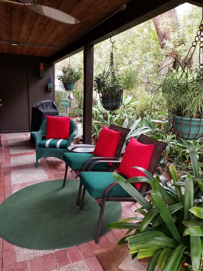 Rainbow Guest House Fallbrook Exterior photo